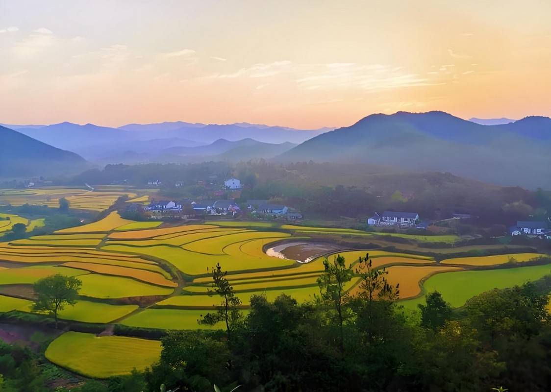 電(diàn)竞比赛獎(jiǎng)金丰厚，選(xuǎn)手们激烈(liè)角逐