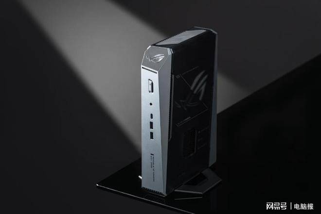 体验与颜值拉满！买游戏电脑不用再忍“傻大粗吵”ROG魔霸9 MINI迷你电脑测评